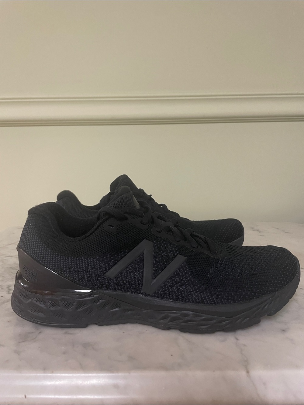 New Balance Freah Foam 880 v10 Running Shoe - Size 9.5